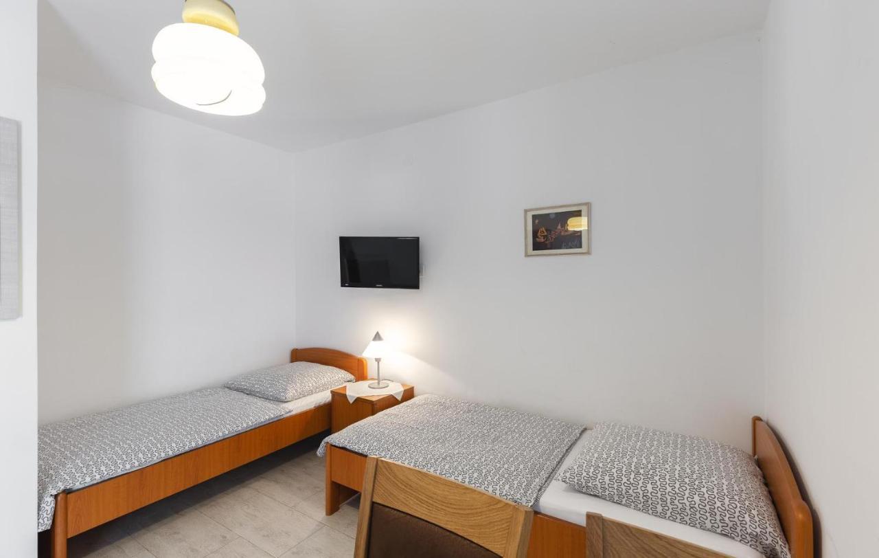 Mirko Apartment Пореч Екстериор снимка