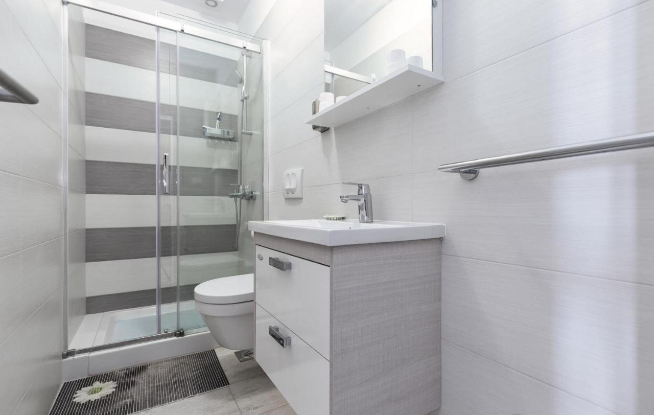 Mirko Apartment Пореч Екстериор снимка