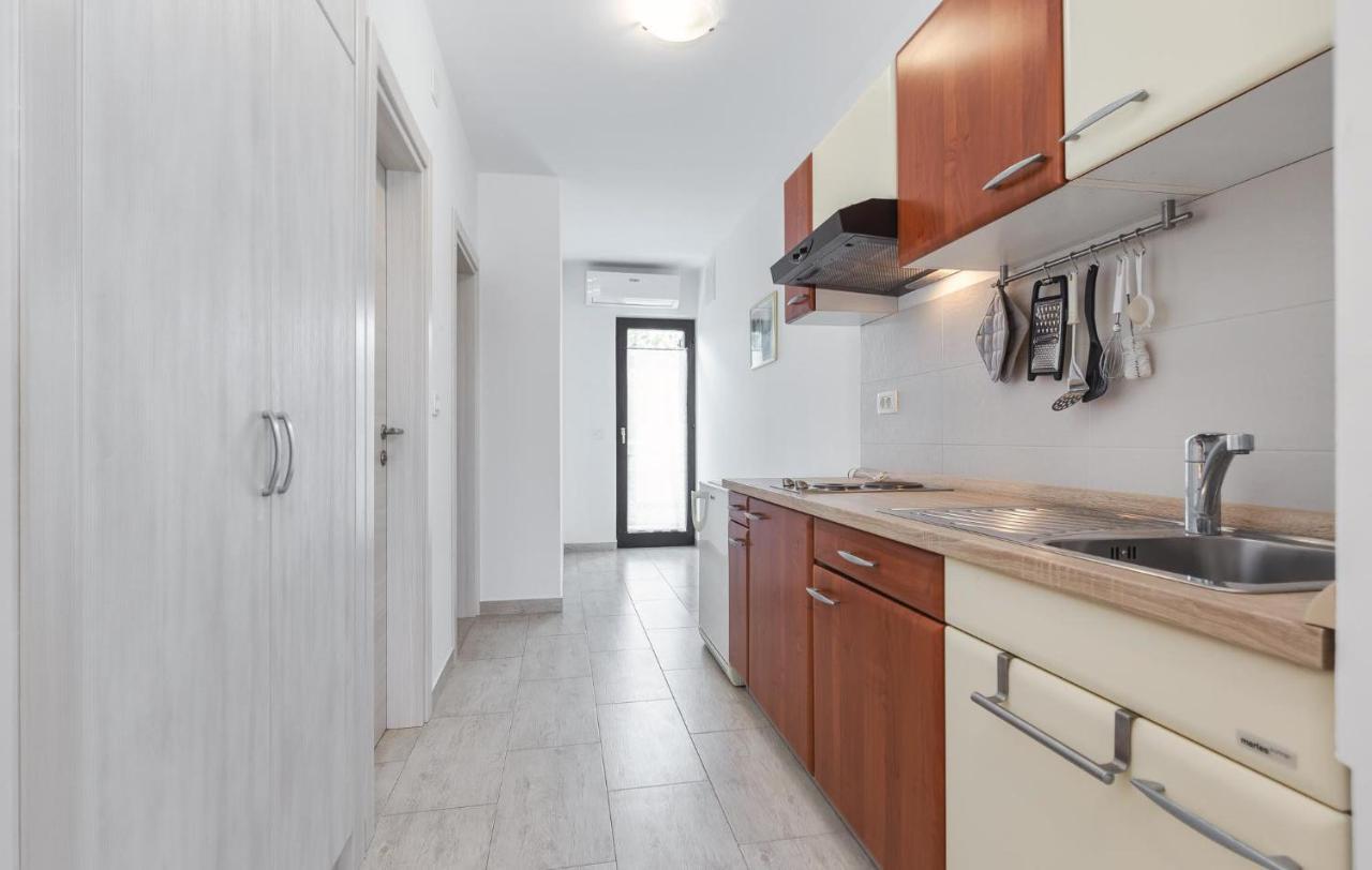 Mirko Apartment Пореч Екстериор снимка