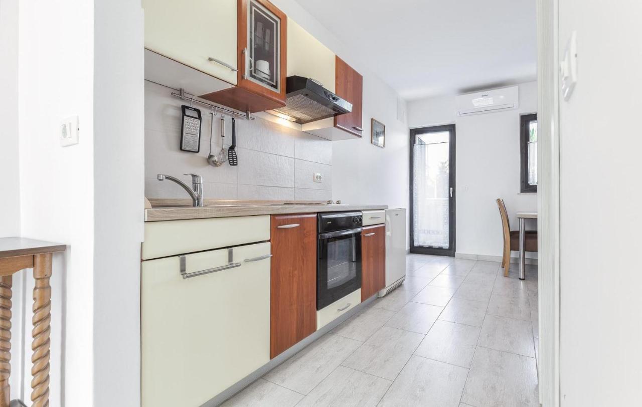 Mirko Apartment Пореч Екстериор снимка