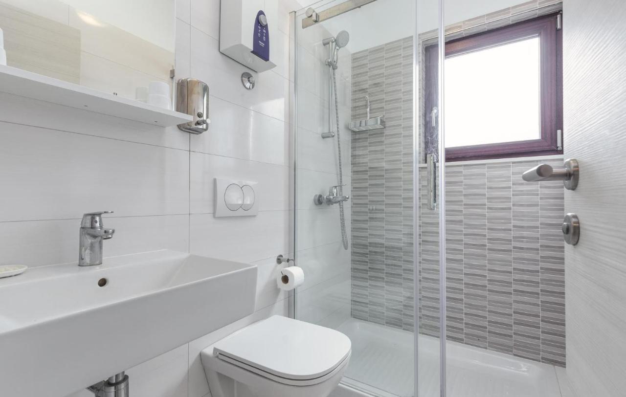 Mirko Apartment Пореч Екстериор снимка